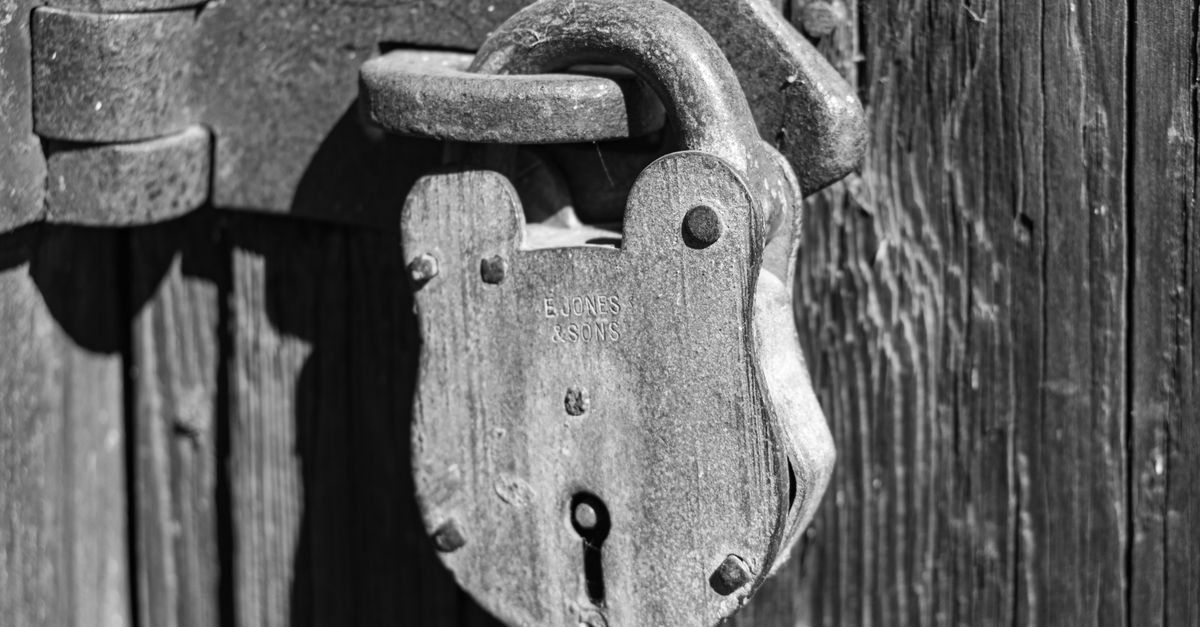 Emergency Locksmith Response for Snapped Keys: Timing, Factors, and What to Expect — A1 Waltham Locksmith